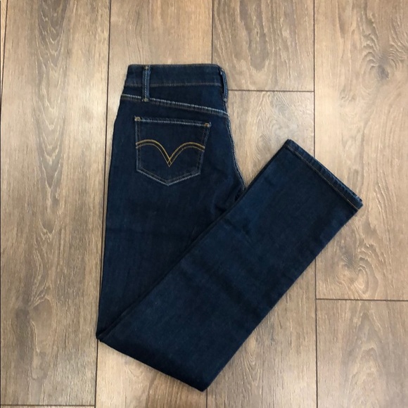 NWT Levi’s 518 Straight Low Rise Jeans Size 3M/26 - Picture 3 of 10